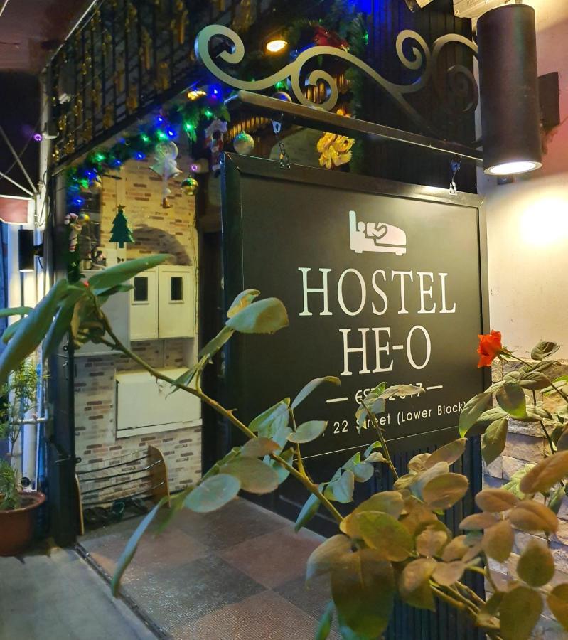 Hostel He-O Yangon Exterior photo